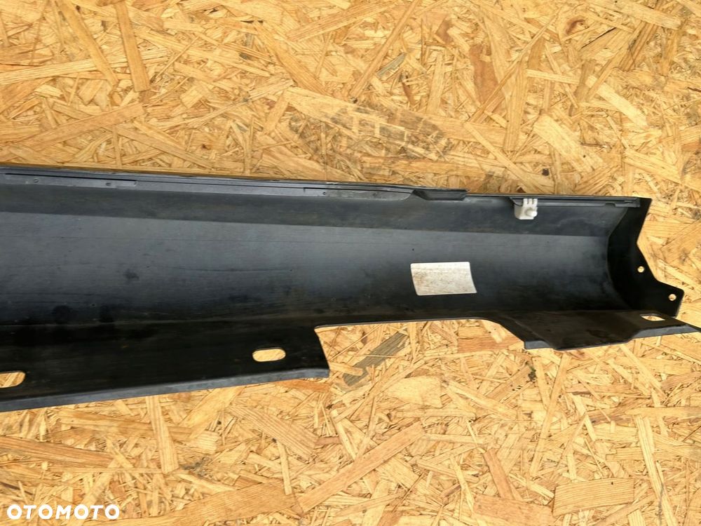 LISTWA NAKŁADKA PROGOWA LEWA AMG 197 MERCEDES W204 A2046981354 - 9