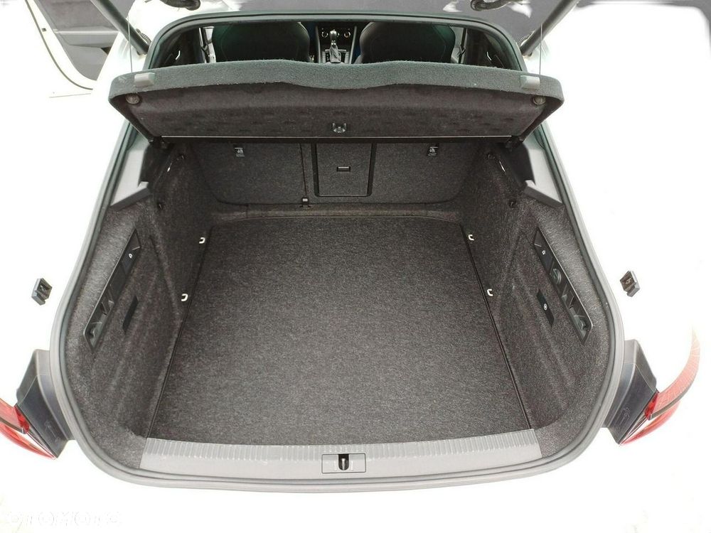 Skoda Superb 2.0 TSI 4x4 DSG Sportline - 28
