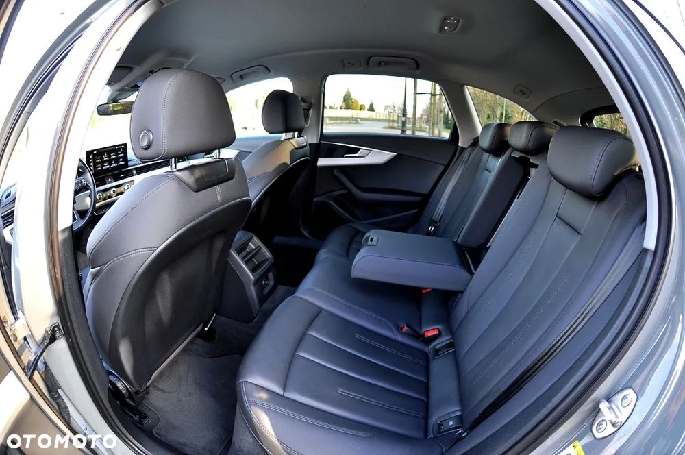 Audi A4 Avant 40 TDI S Line S tronic - 24