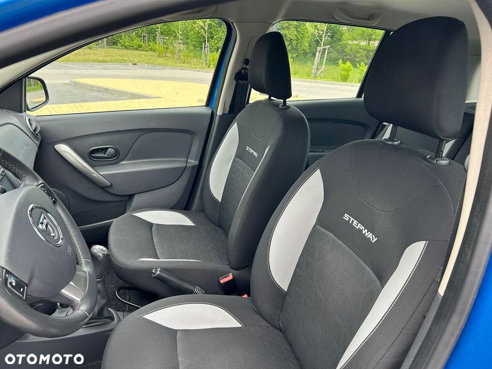 Dacia Sandero Stepway TCe 90 Prestige - 11