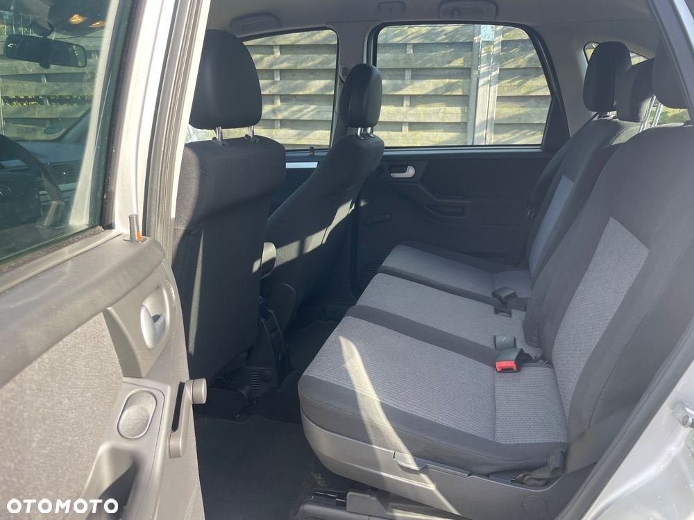 Opel Meriva - 5