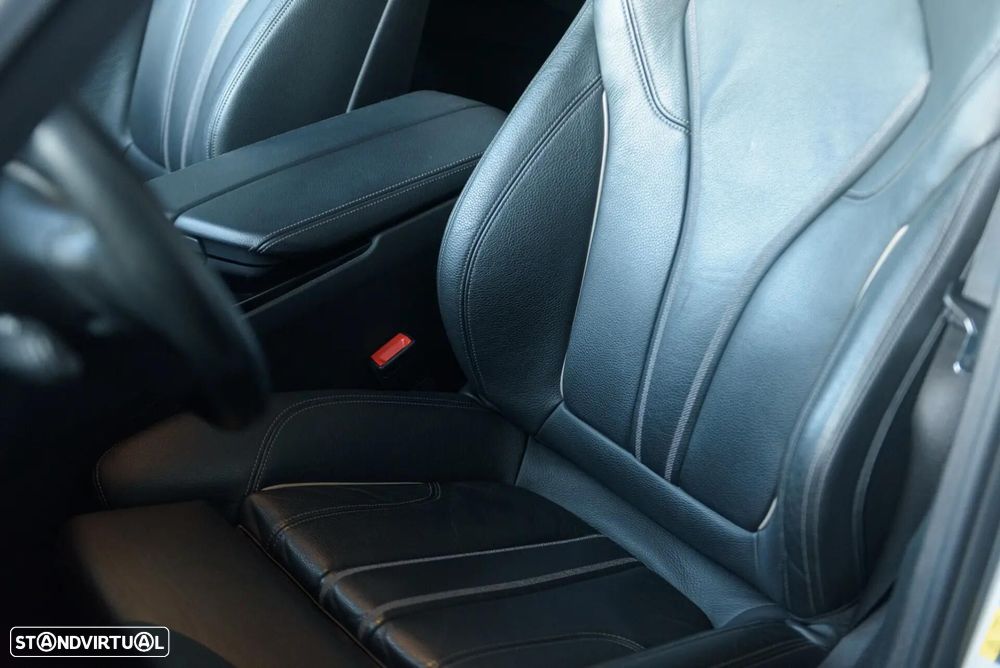 BMW 530 e iPerformance Pack M - 28