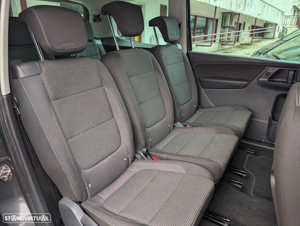 VW Sharan 2.0 TDI Confortline DSG - 10