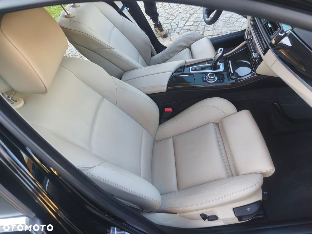 BMW Seria 5 520d - 20