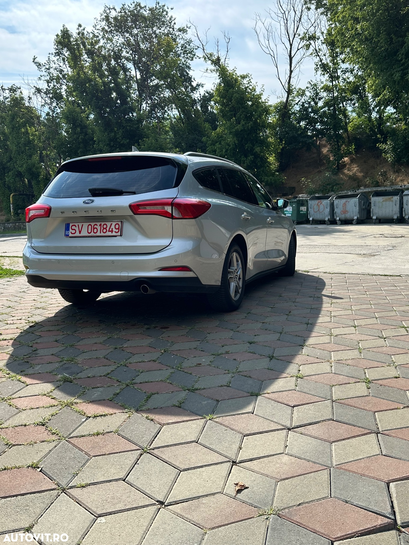 Ford Focus 1.5 EcoBlue Start-Stopp-System TITANIUM DESIGN - 11