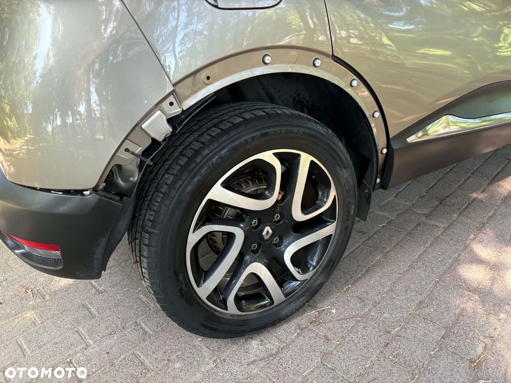 Renault Captur - 31