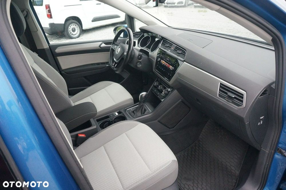 Volkswagen Touran 2.0 TDI BMT Comfortline DSG - 26