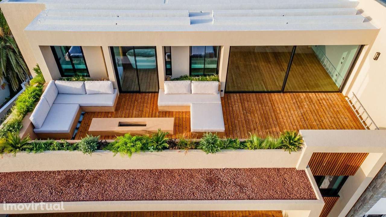 Moradia T4 + 1 com piscina, Parede, Cascais - Grande imagem: 2/60