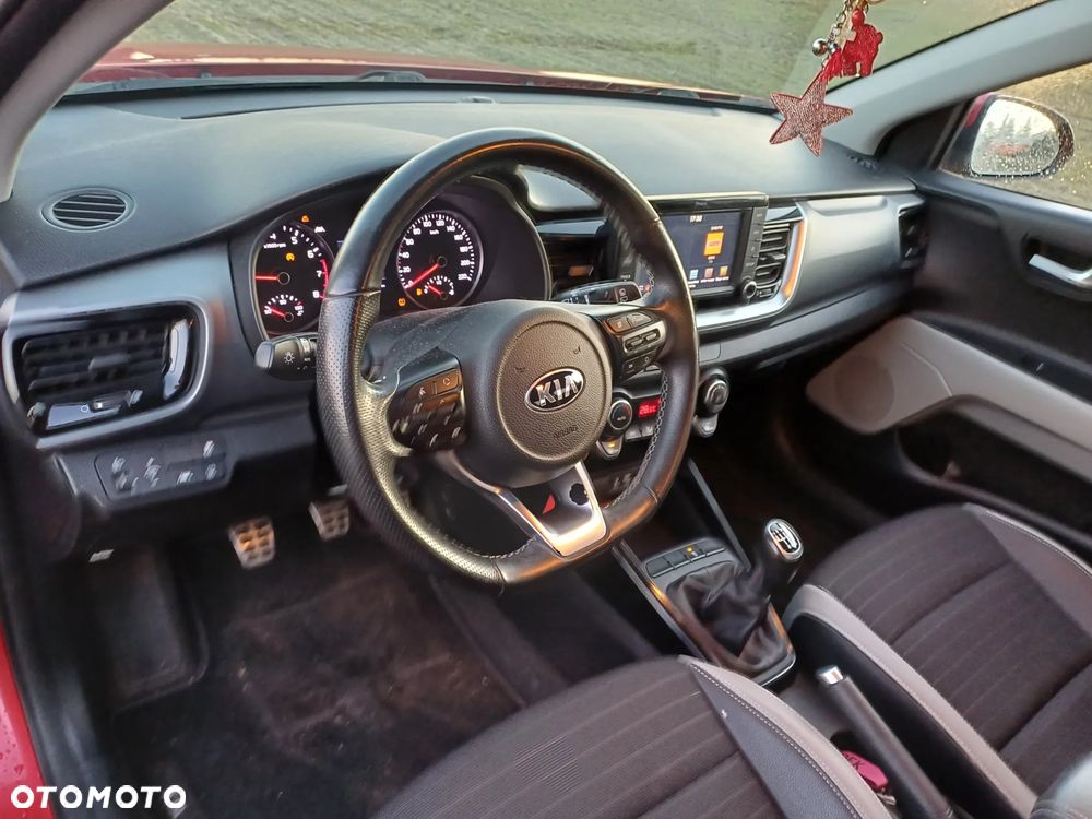 Kia Stonic - 17