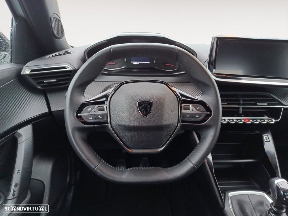 Peugeot 2008 1.2 PureTech Style - 12