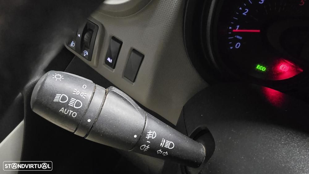 Renault Trafic 1.6 DCi L2 145cv - 14