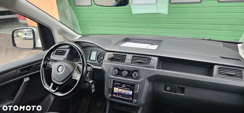 Volkswagen CADDY - 7