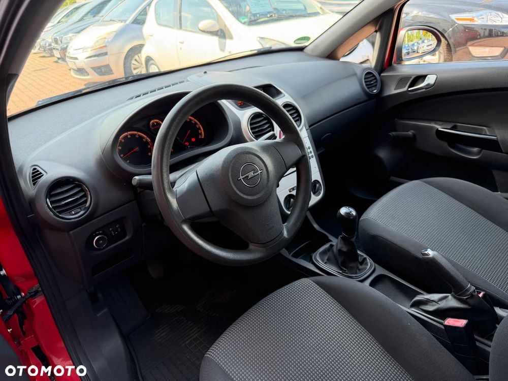 Opel Corsa 1.2 16V Essentia - 16
