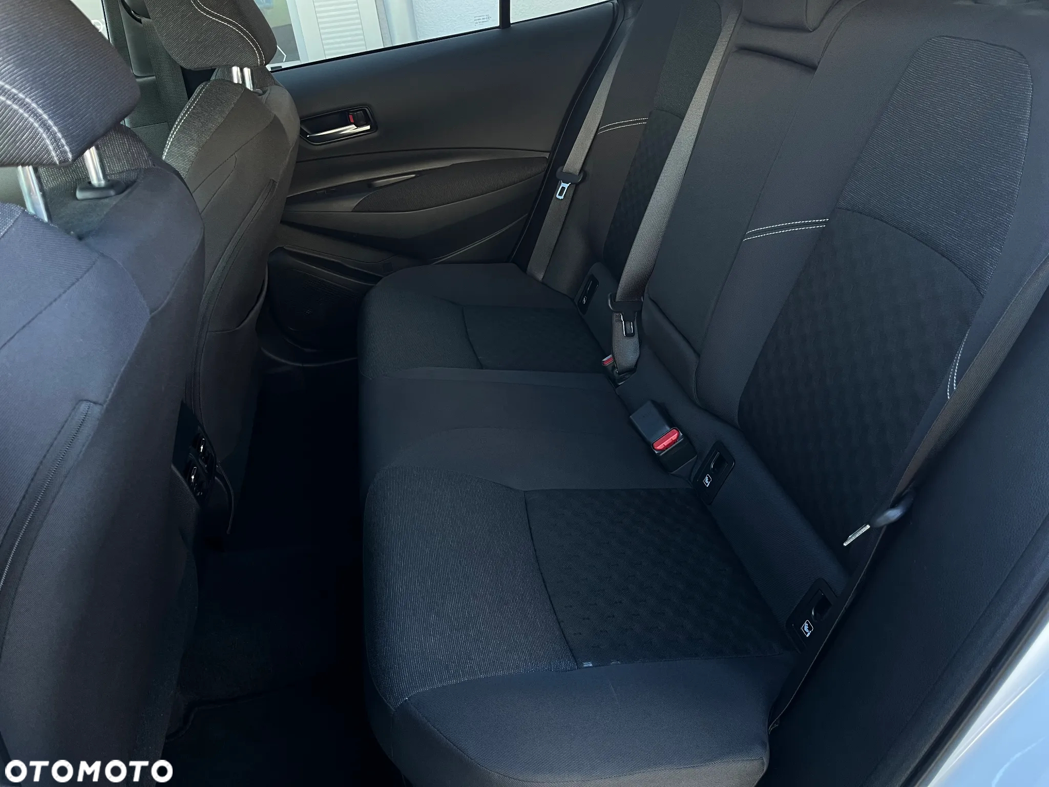 Suzuki Swace 1.8 Hybrid Premium Plus CVT - 9