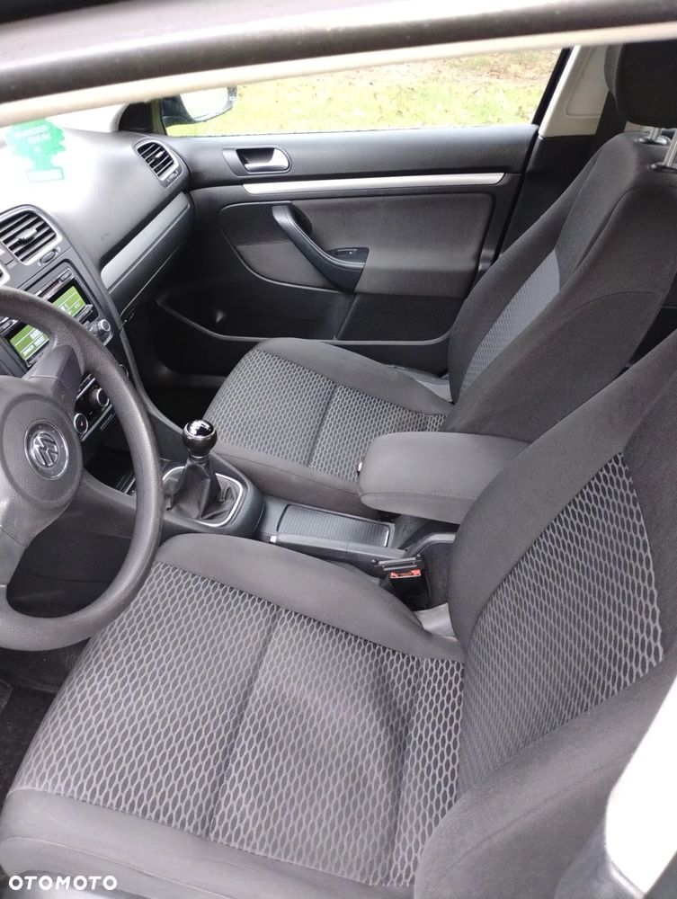 Volkswagen Golf VI 1.6 TDI BlueMot Comfortline - 3