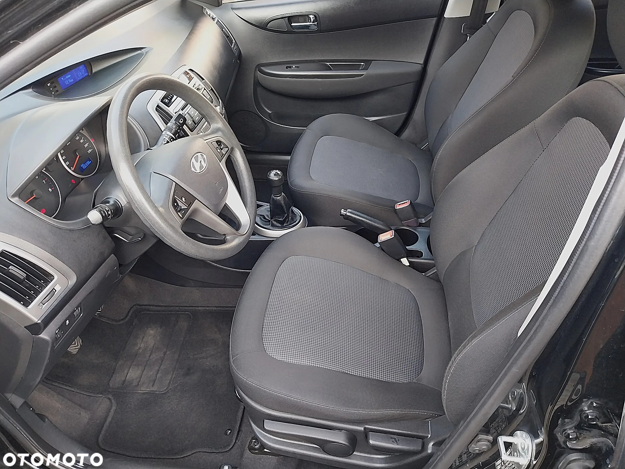 Hyundai i20 1.2 Trend - 5