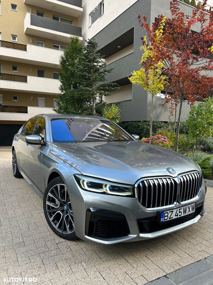 BMW Seria 7 745e - 5