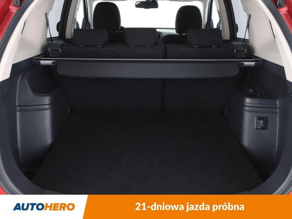 Mitsubishi Outlander - 18