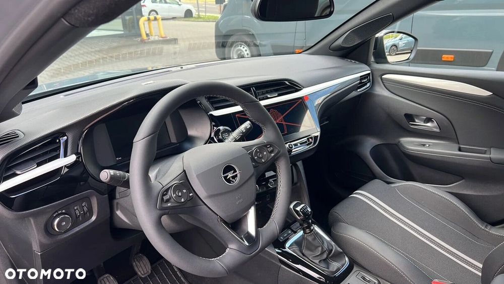 Opel Corsa 1.2 T GS S&S - 10