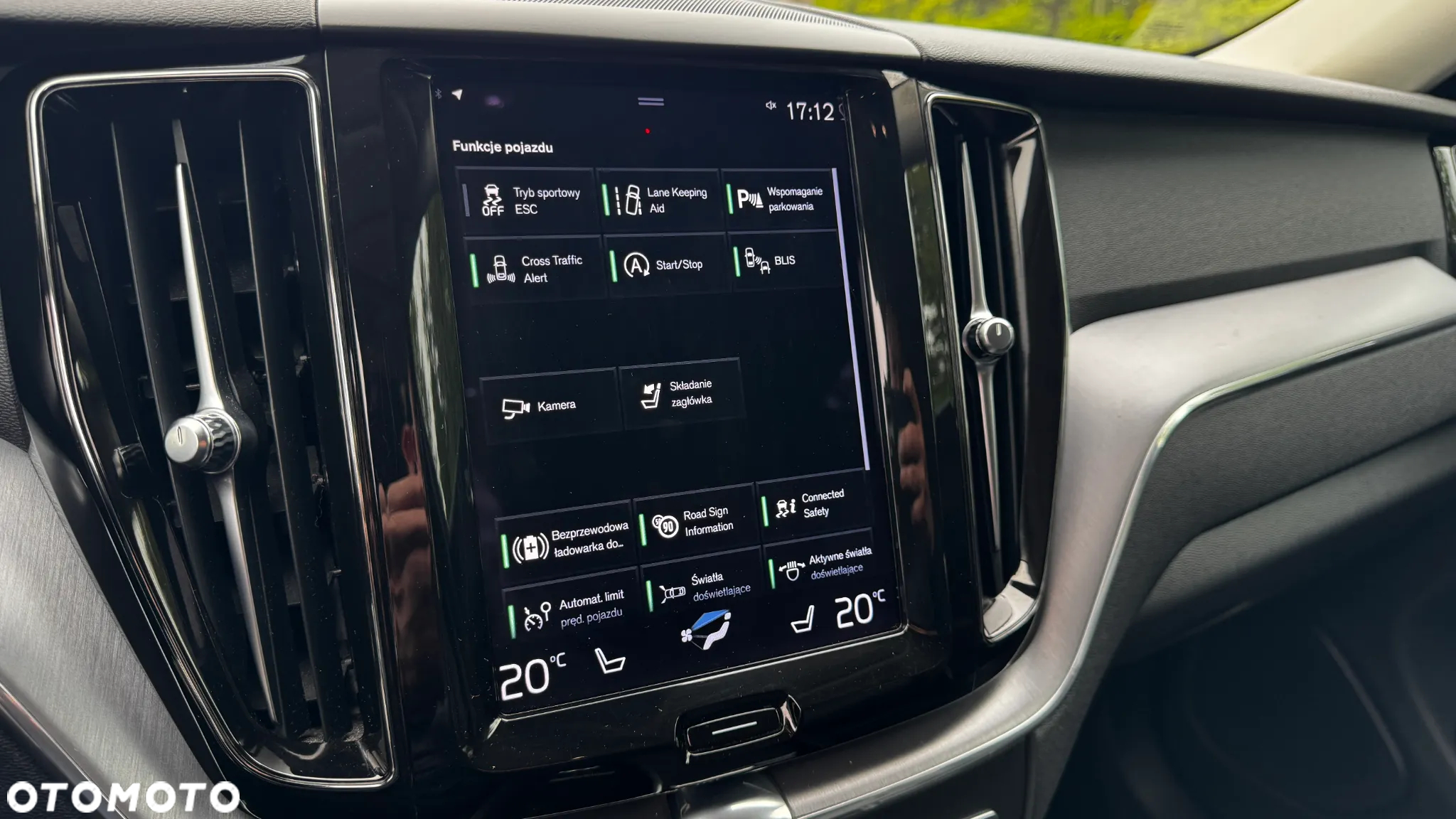 Volvo XC 60 B4 D Geartronic Momentum Pro - 21