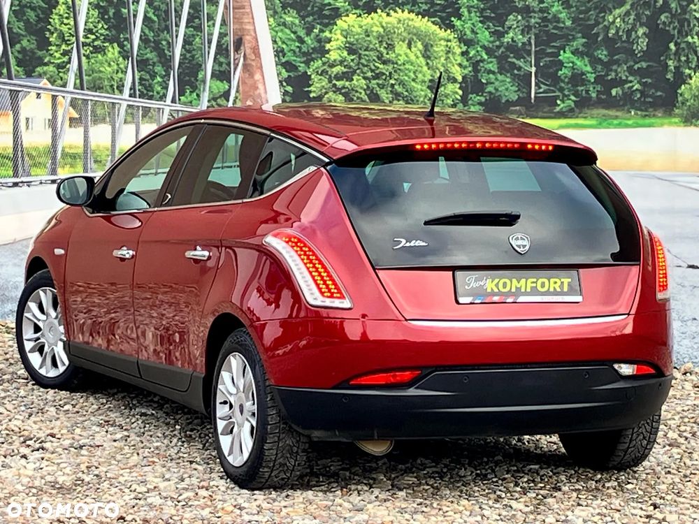 Lancia Delta 1.4 MultiAir 16v Silver - 12