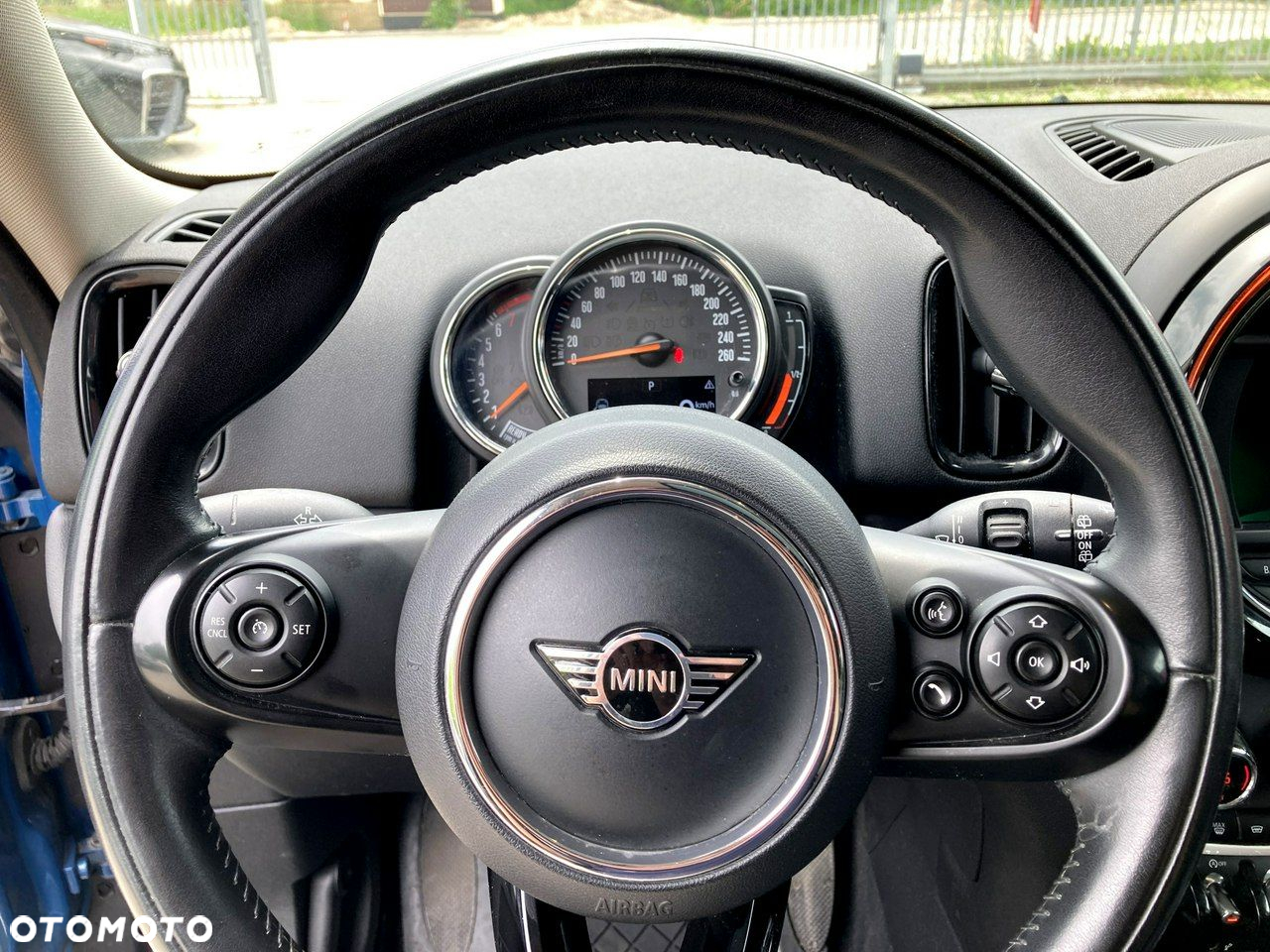 MINI Countryman - 16