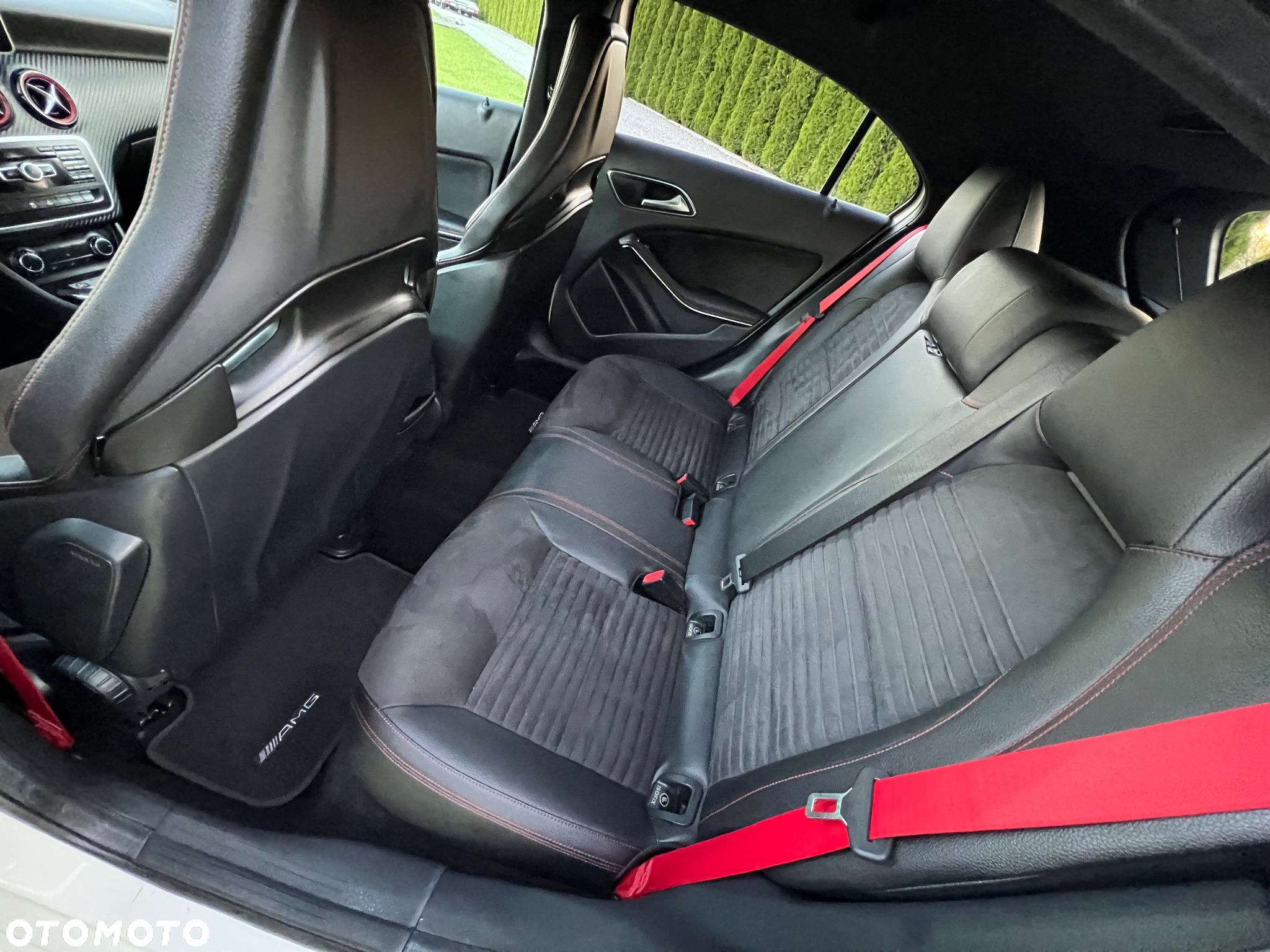 Mercedes-Benz Klasa A 45 AMG 4-Matic - 9