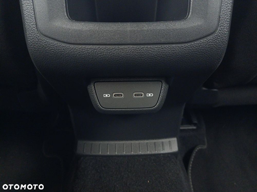 Volkswagen T-Cross 1.0 TSI R-Line Plus DSG - 39