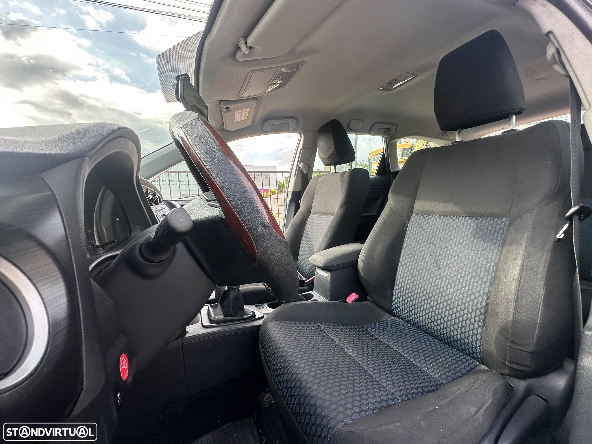 Toyota Auris Touring Sports 1.4 D-4D Com+P.Sport - 14