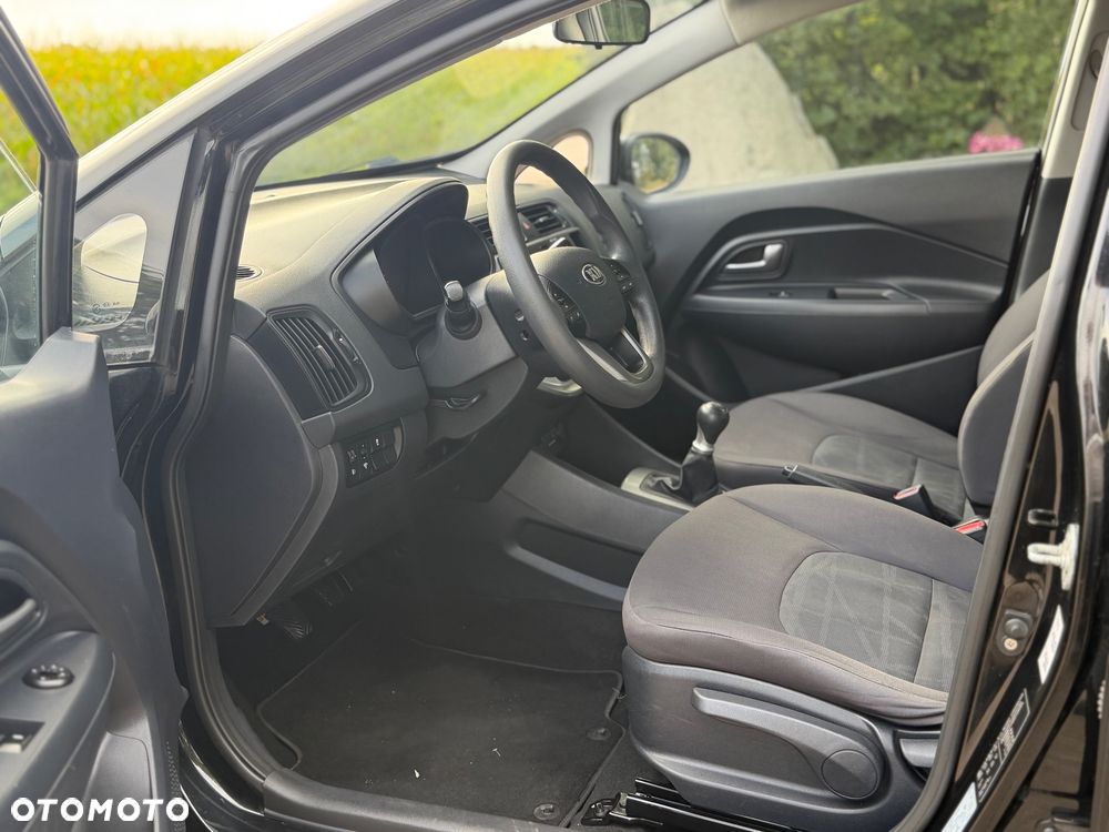 Kia Rio 1.2 Dream-Team Edition - 6