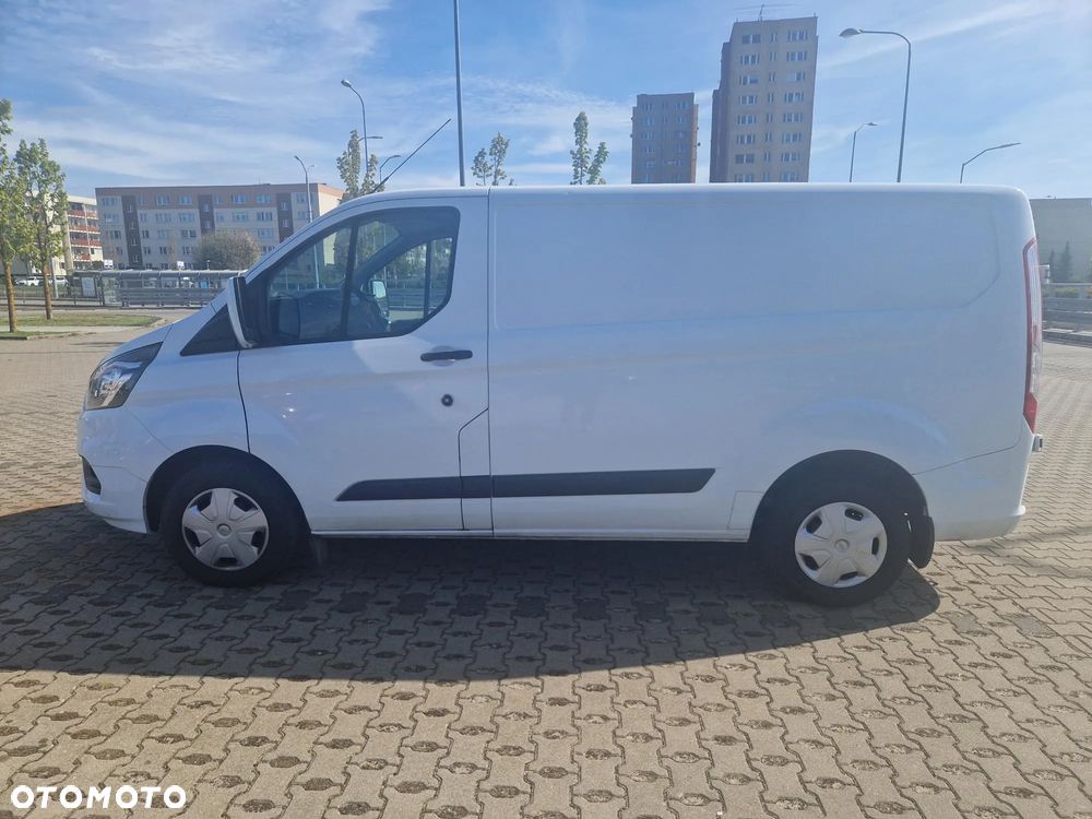 Ford TRANSIT CUSTOM - 7