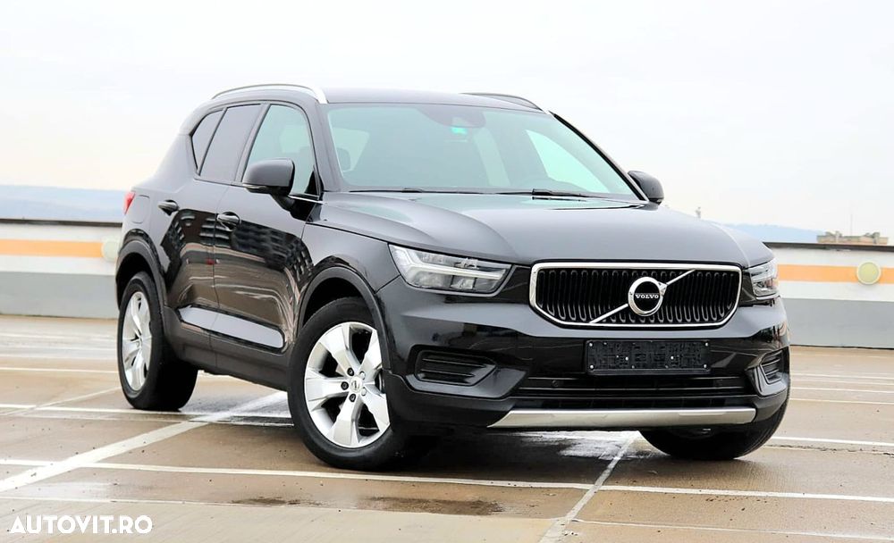 Volvo XC 40 D3 AWD Momentum - 2