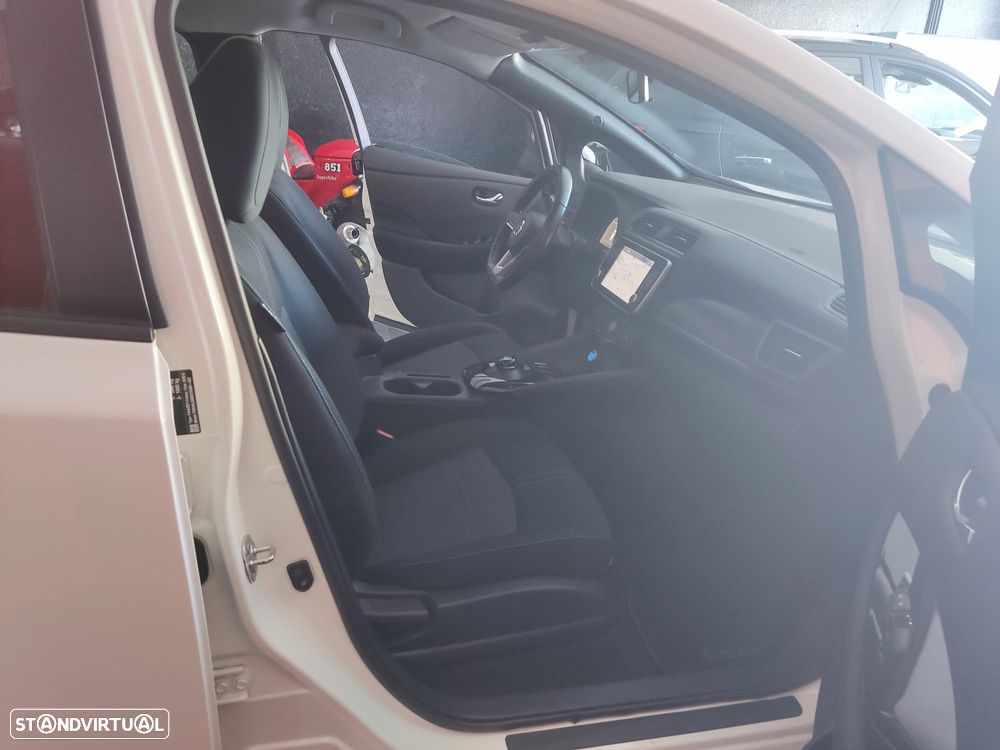 Nissan Leaf Acenta - 17