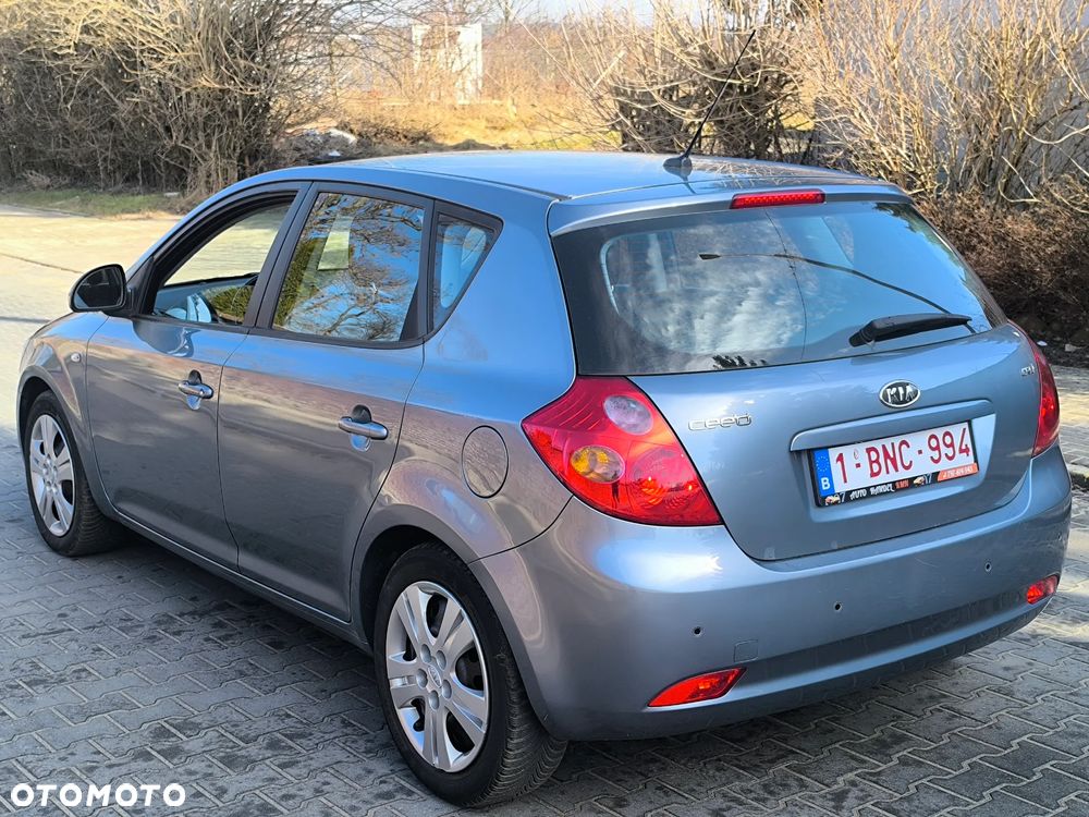 Kia Ceed 1.6 Crdi Optimum - 10