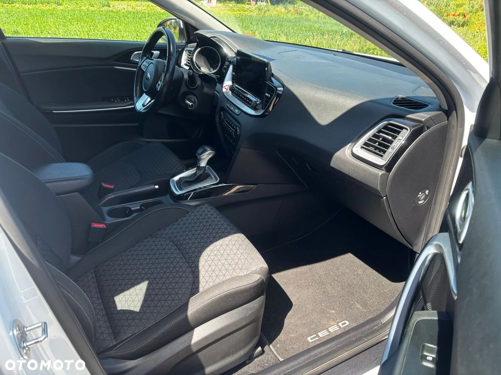 Kia Ceed 1.4 T-GDI L Business Line DCT - 7