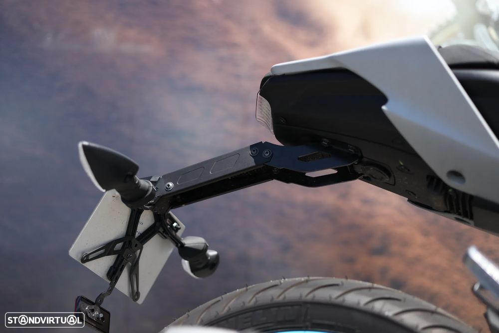 Yamaha MT-125 Ice Storm Pack Sport - 14