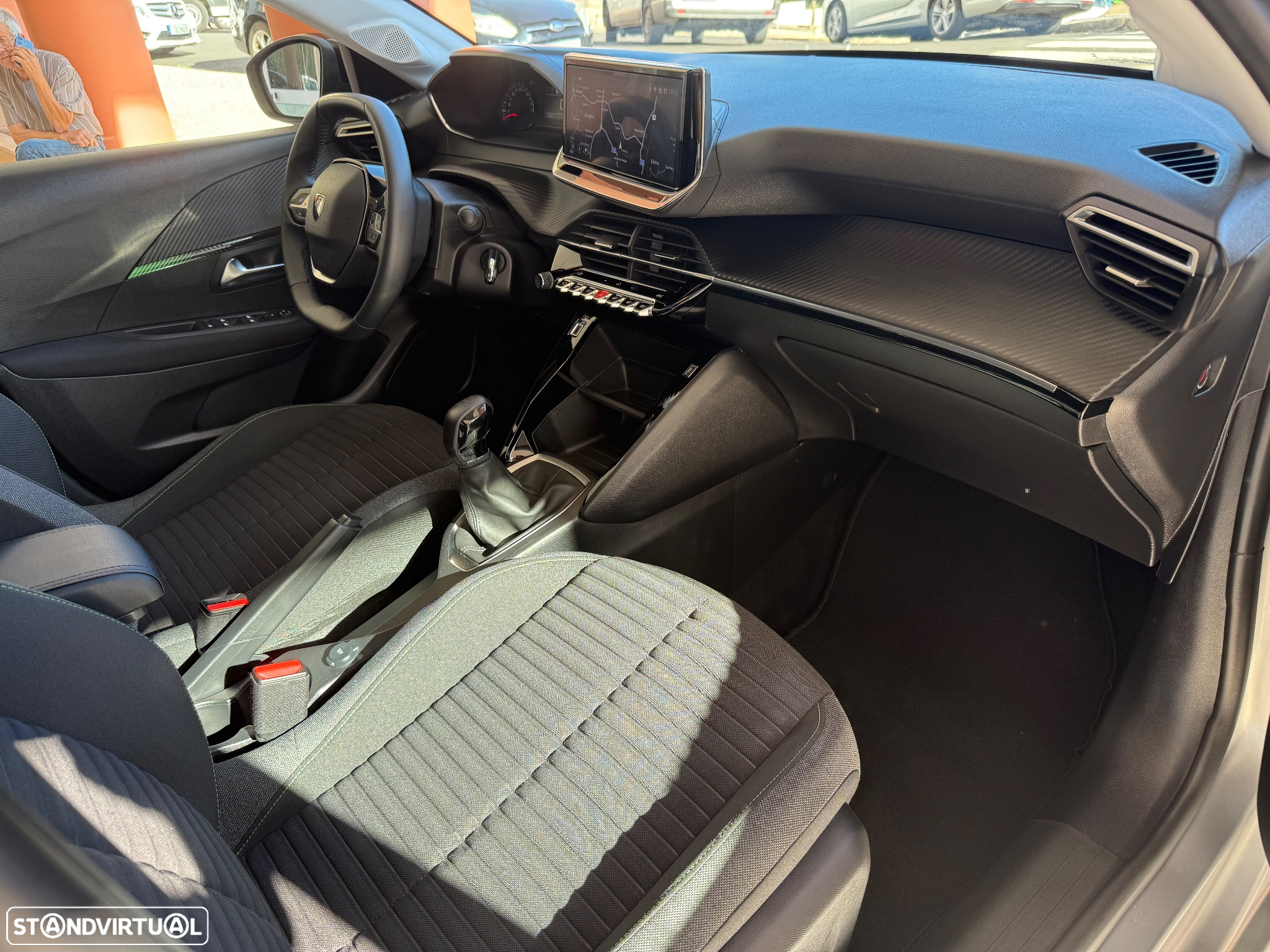 Peugeot 208 1.2 PureTech Active Pack - 42