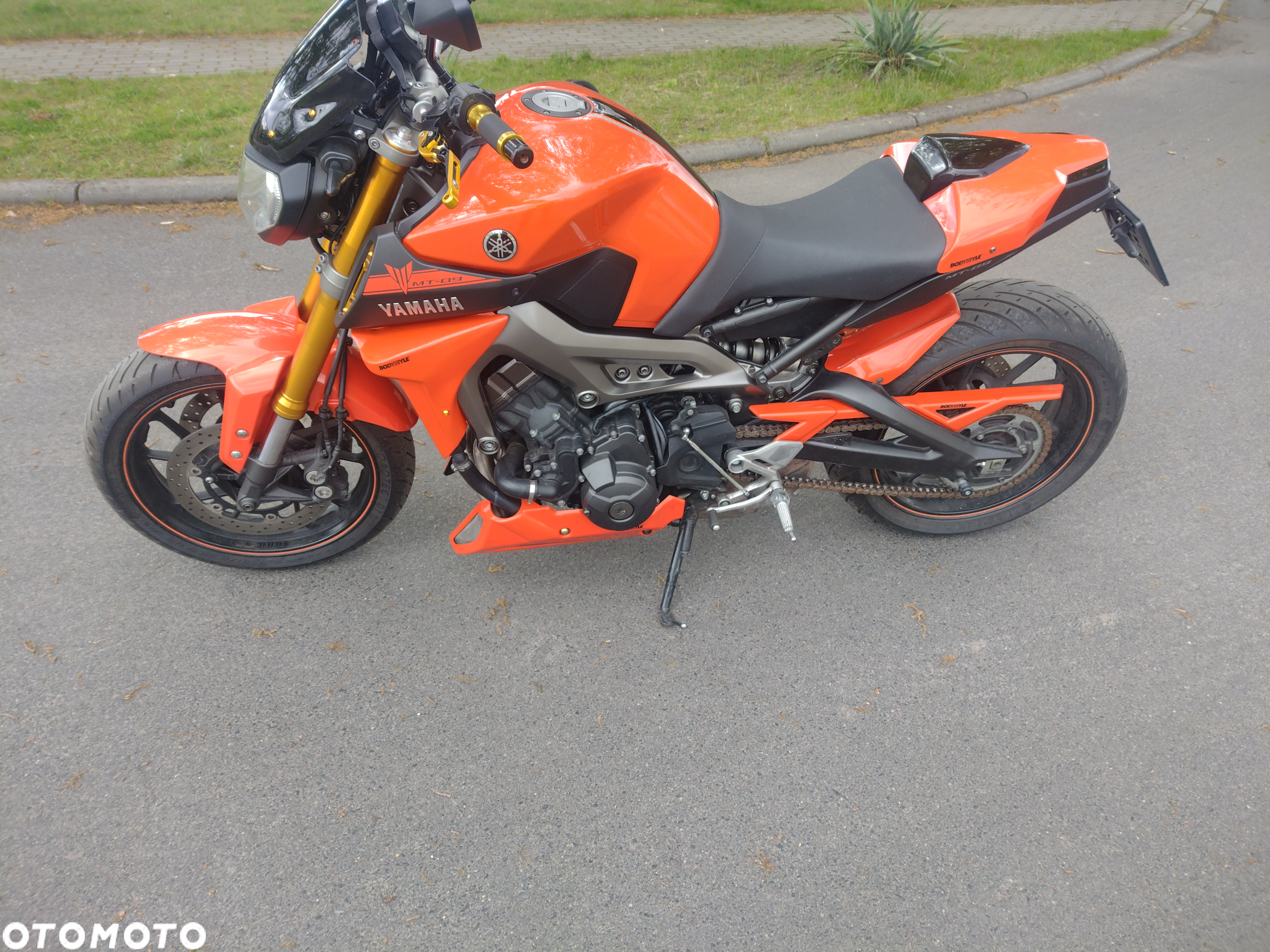 Yamaha MT - 2