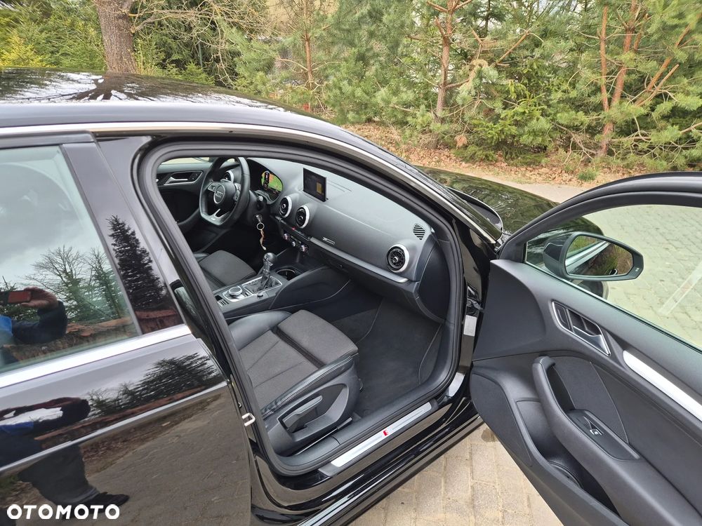 Audi A3 Sportback 35 TFSI S tronic S line - 14
