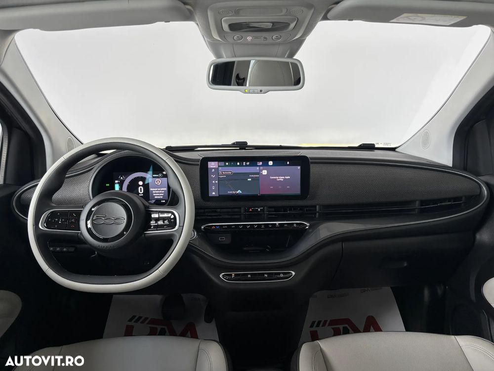 Fiat 500E La Prima - 11
