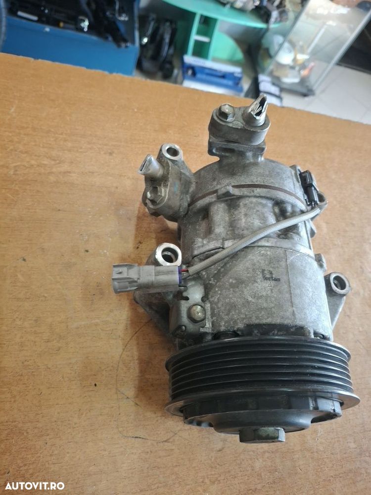 Compresor aer condiționat Toyota  Yaris Auris  Verso  Corolla  Axio 1.3 1.5 - 8