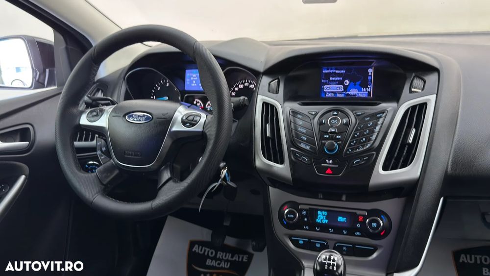 Ford Focus - 14