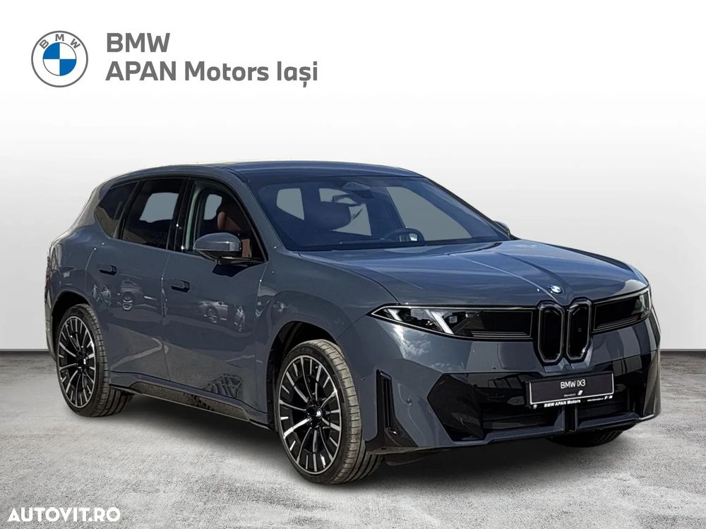 BMW iX3 50 xDrive - 4