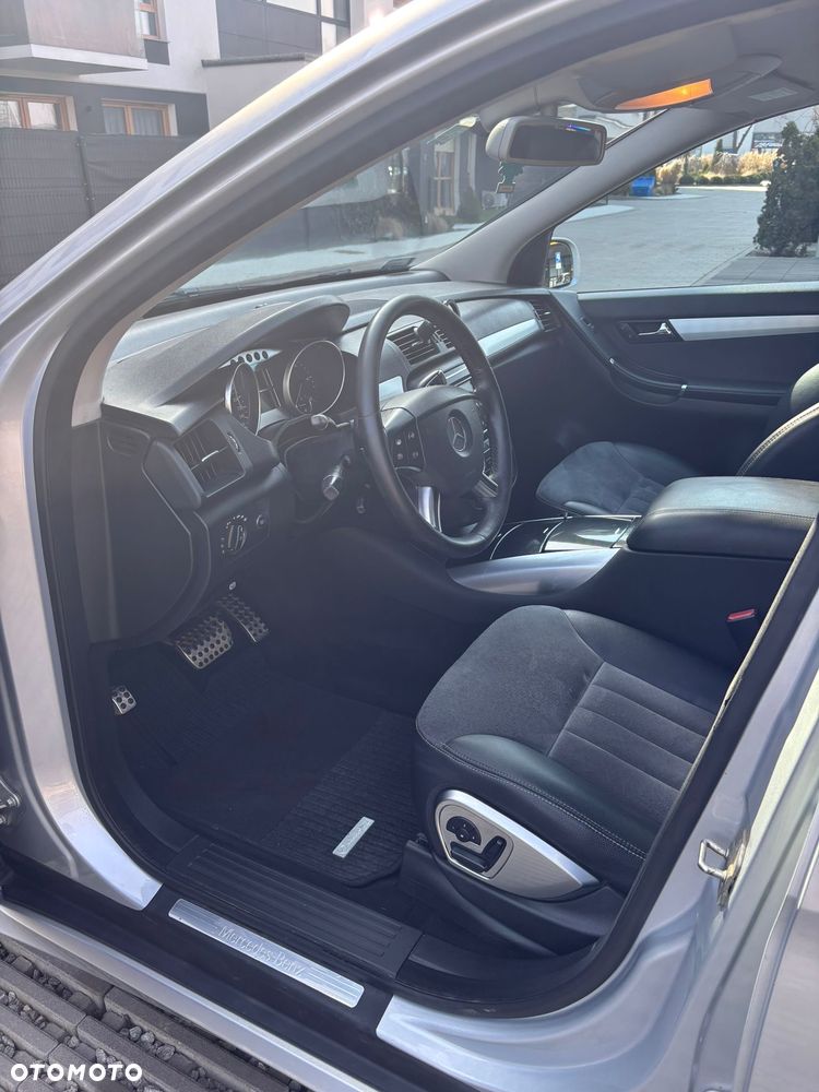 Mercedes-Benz Klasa R 320 CDI 4-Matic - 12