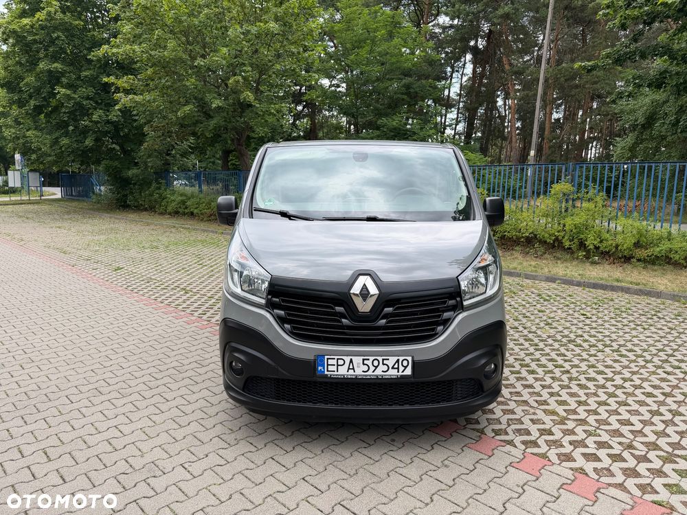 Renault Trafic - 16