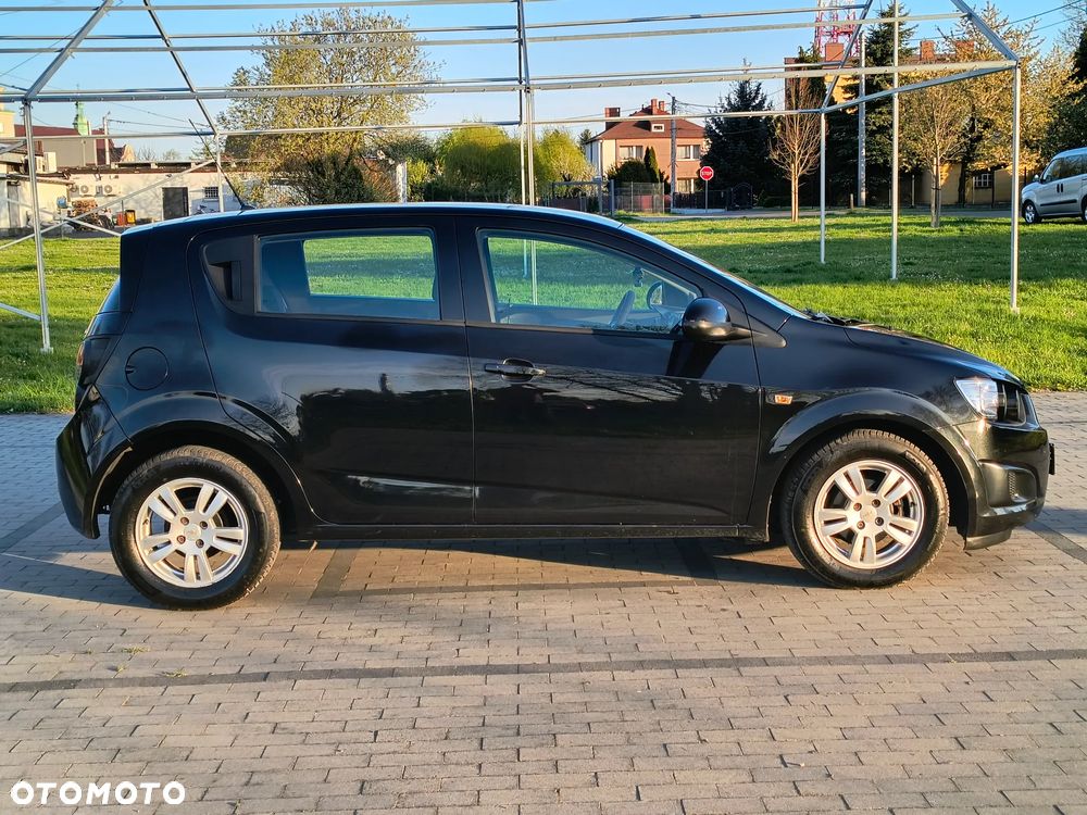 Chevrolet Aveo 1.4 16V LS - 3
