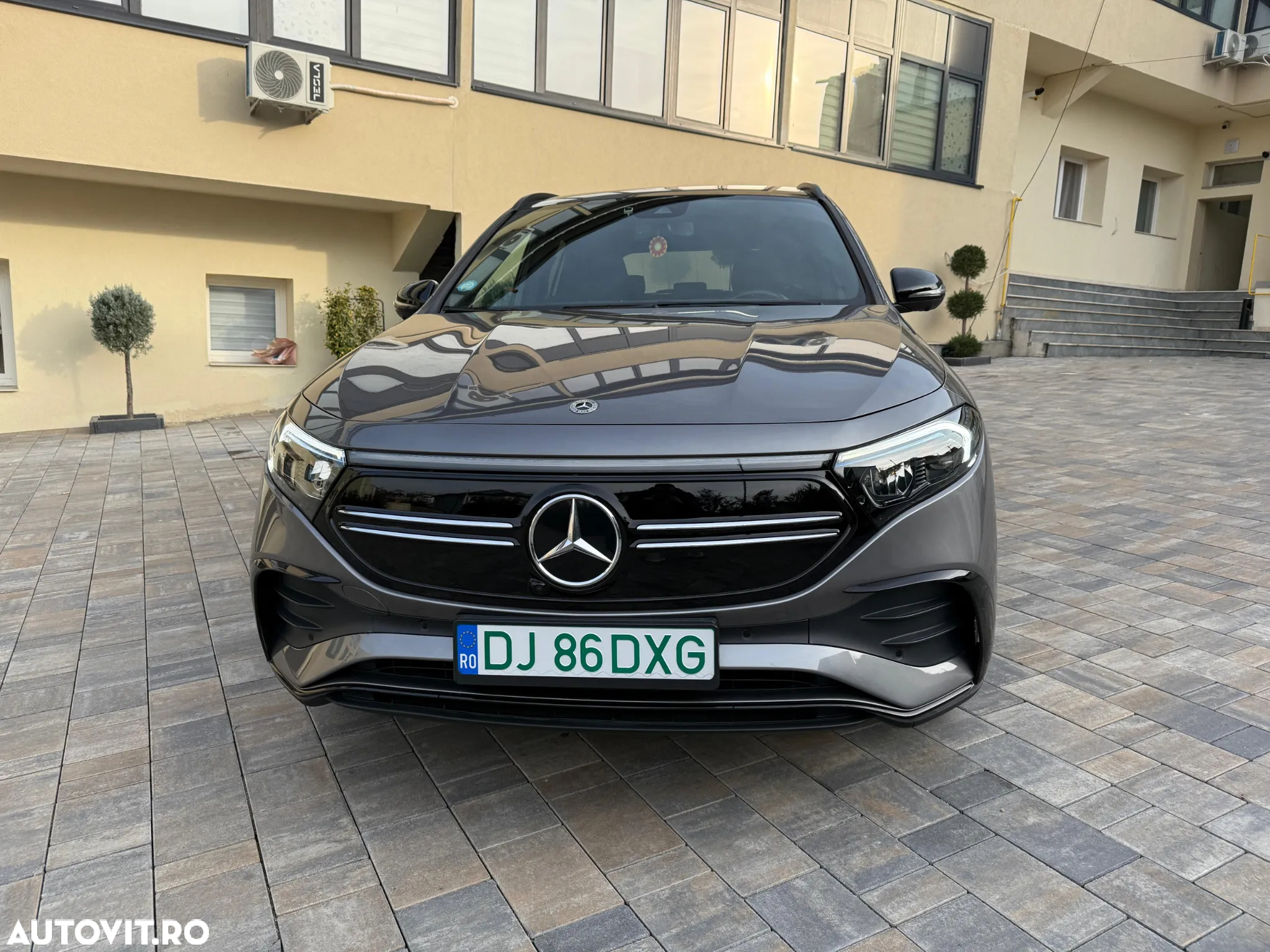 Mercedes-Benz EQA 350 4MATIC - 2