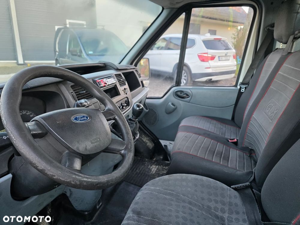 Ford Transit - 7