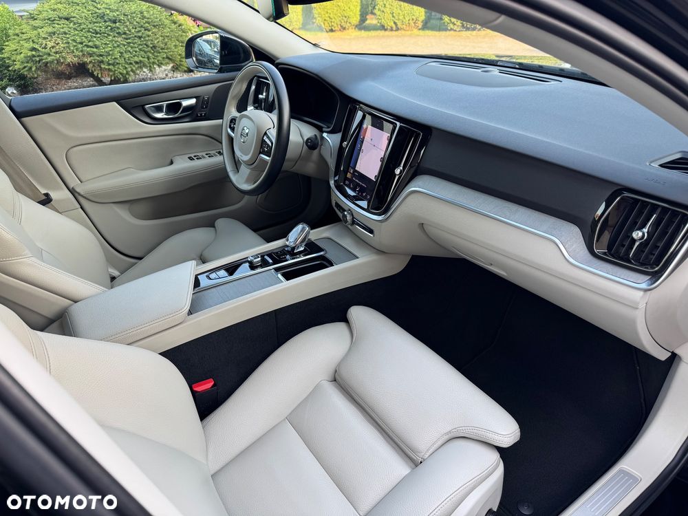 Volvo V60 B4 B Inscription - 16