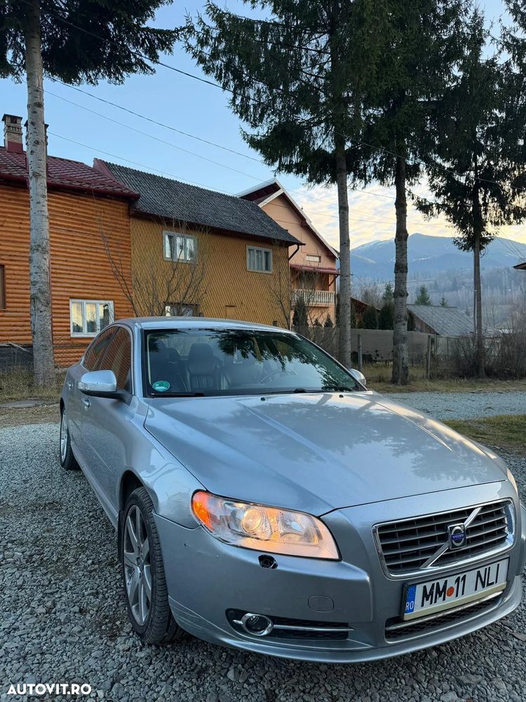 Volvo S80 - 1